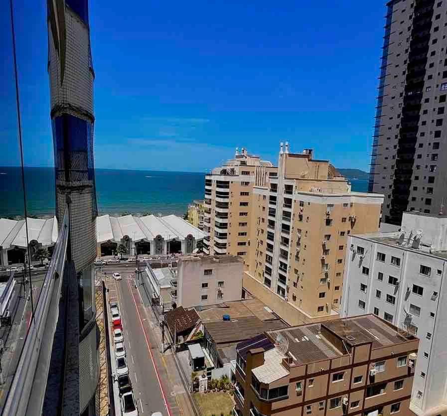 Ap 3 Quartos 150m do Mar no Coração da Meia Praia