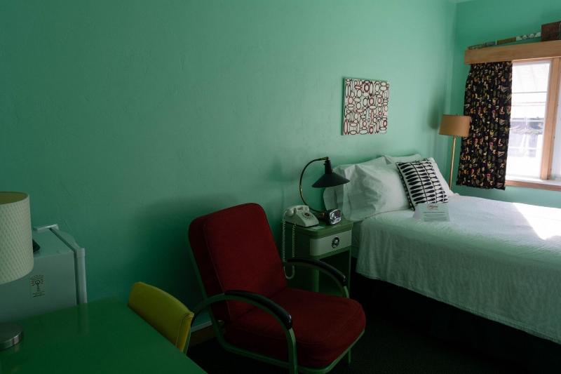 Holiday Music Motel - photo 28
