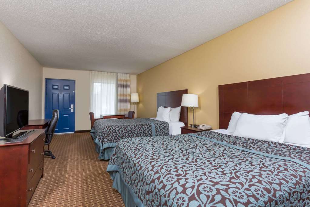Days Inn by Wyndham Reidsville - photo 13