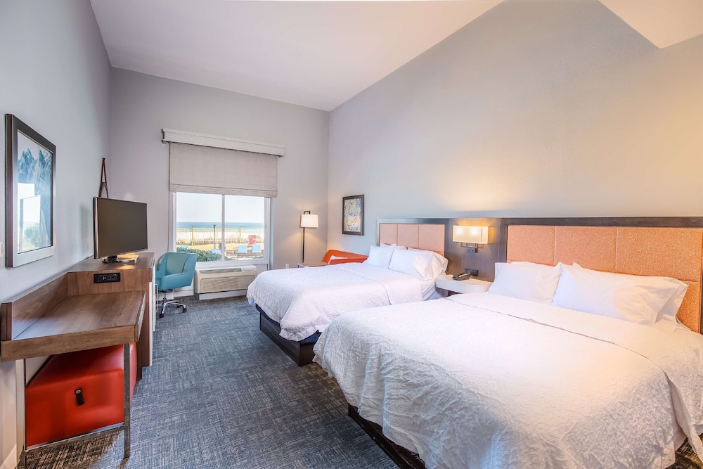 Hampton Inn Pensacola Beach - photo 25