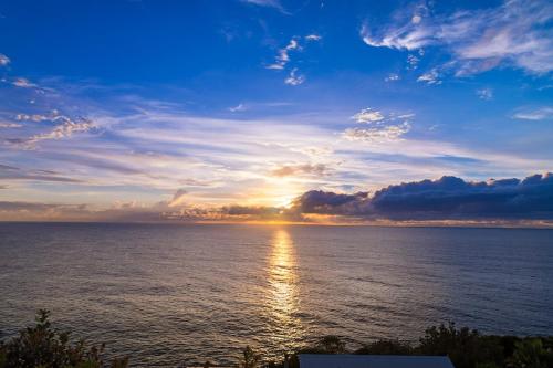 Cliff Top Escape - last minute hotel in Curl Curl
