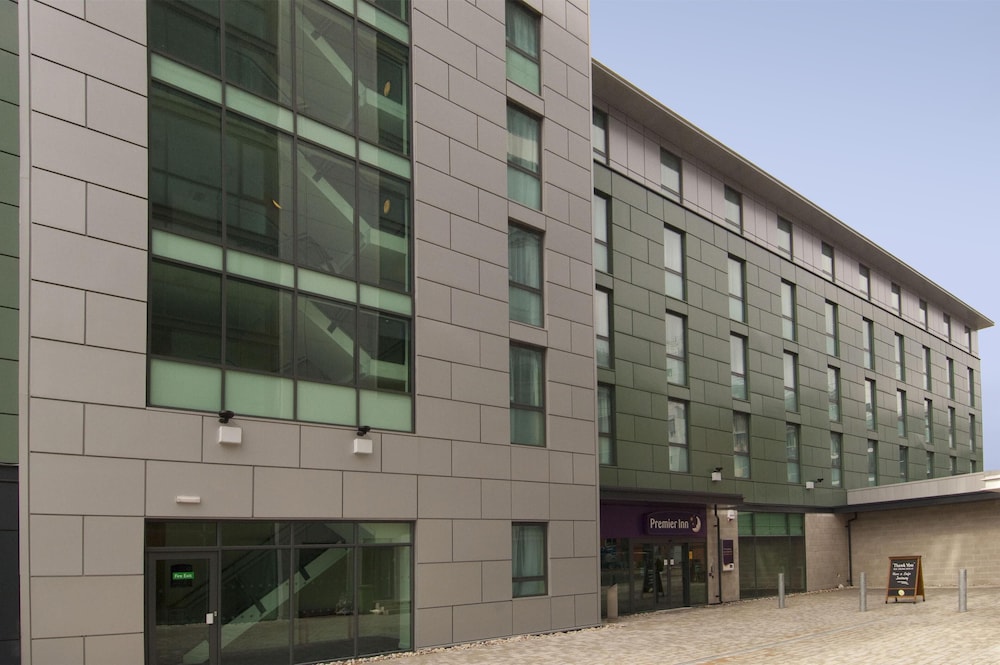 Premier Inn Barnsley Central M1 J37 — Barnsley — photo 2