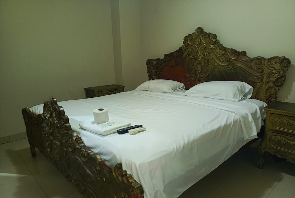 Hotel Euskal Beach in Salinas, Ecuador