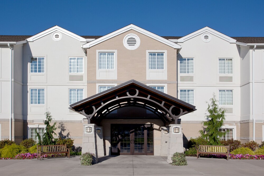 Staybridge Suites Cleveland Mayfield Heights Beachwood by IHG - photo 52