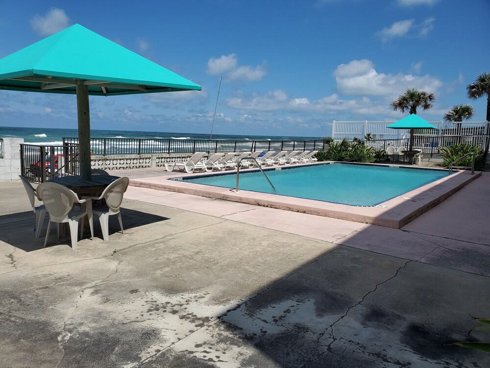 South Shore Motel - photo 36