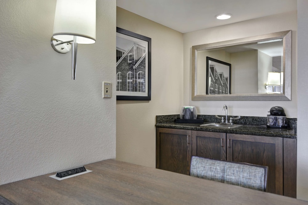 Embassy Suites Hotel Winston Salem - photo 22