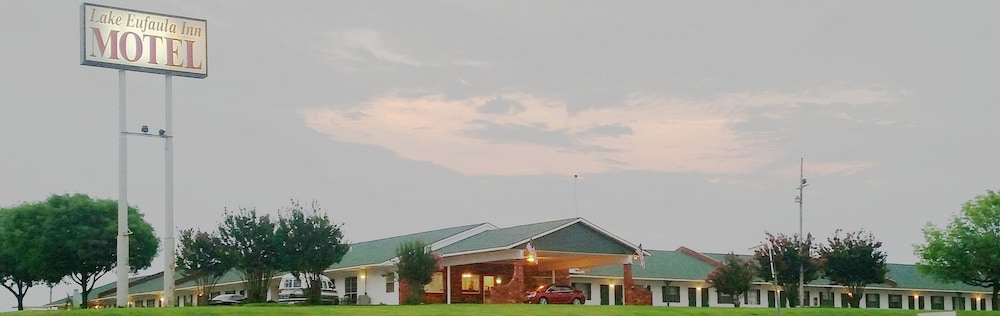 Lake Eufaula Inn - photo 37