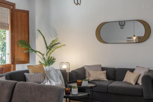 tuGuest San Anton II Apartment — 4-Star Luxury Hotel in Granada, Spain