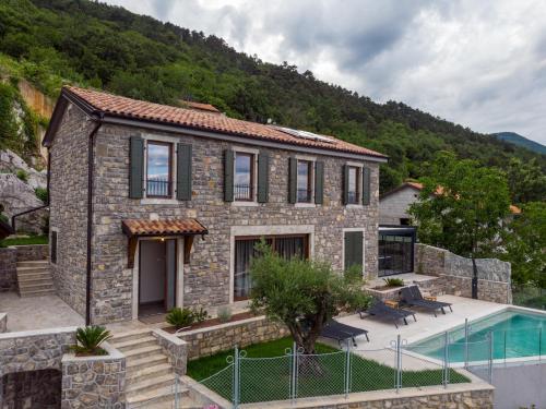 Vila Marigold — 4-Star Luxury Hotel in Opatija, Croatia