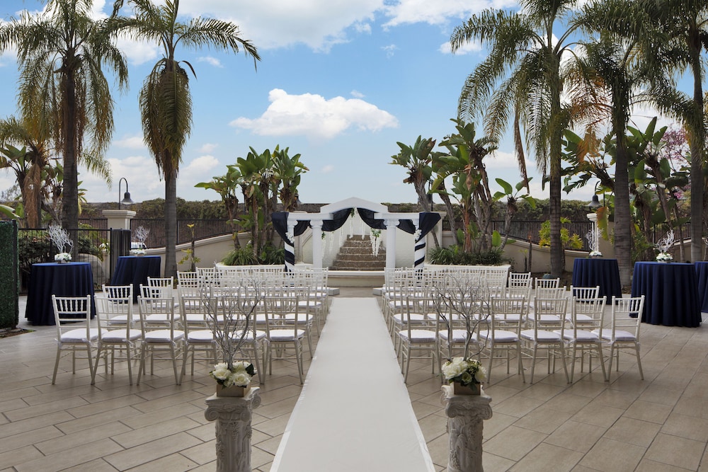Four Points by Sheraton Anaheim - photo 36