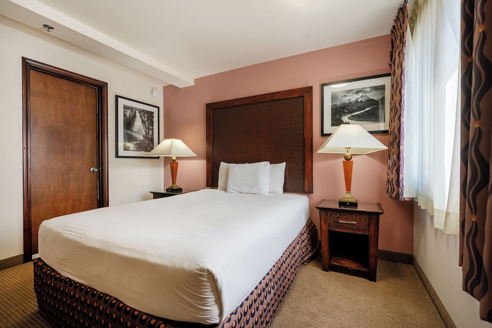 District Hotel by OYO Portland Convention Center - photo 6