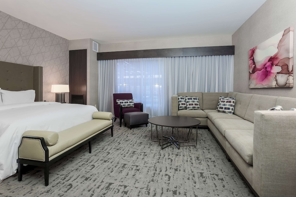 DoubleTree by Hilton Evansville - photo 31