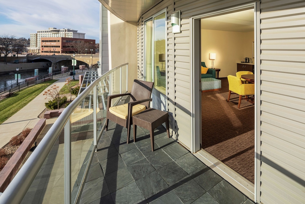 Hilton Garden Inn Sioux Falls Downtown - photo 31