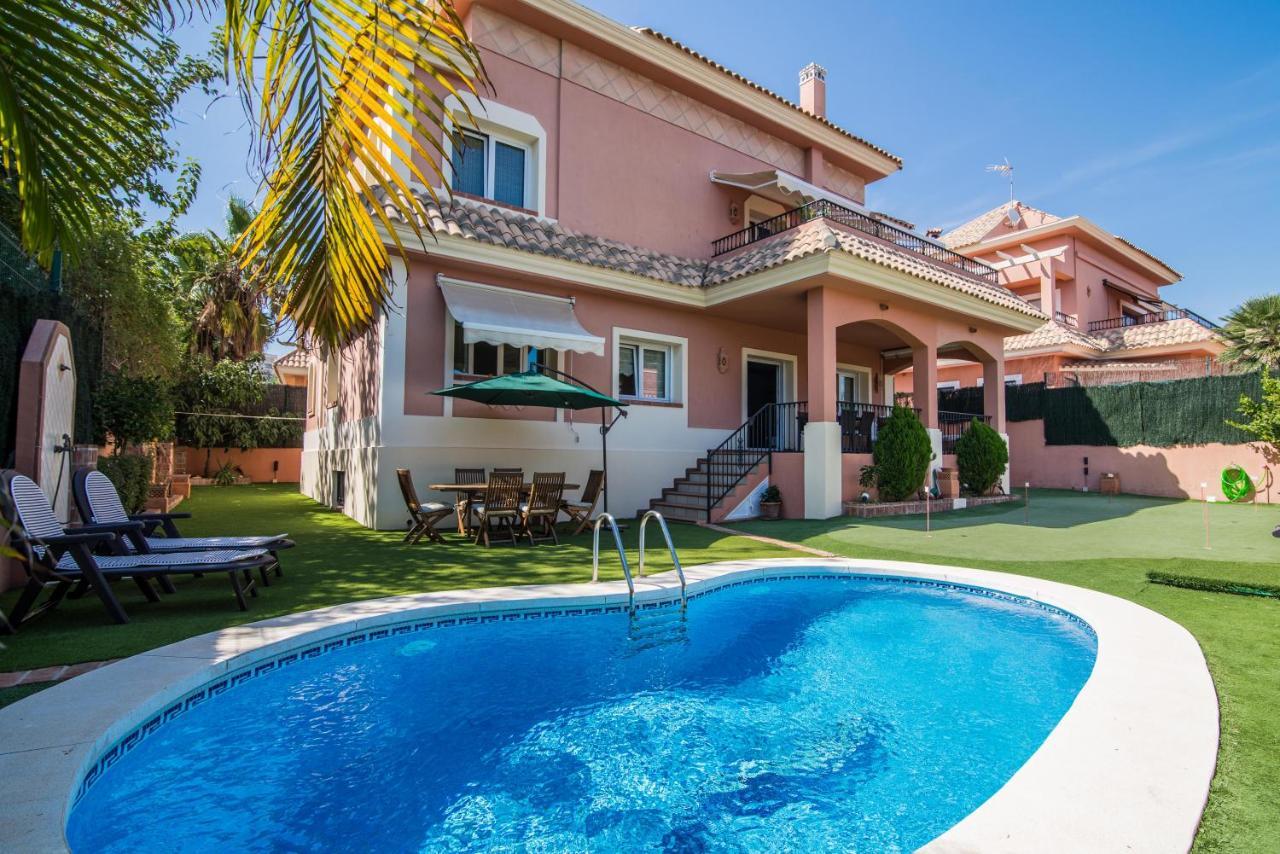 Benalmadena Coast Villa — 4-Star Luxury Hotel in Benalmadena, Spain