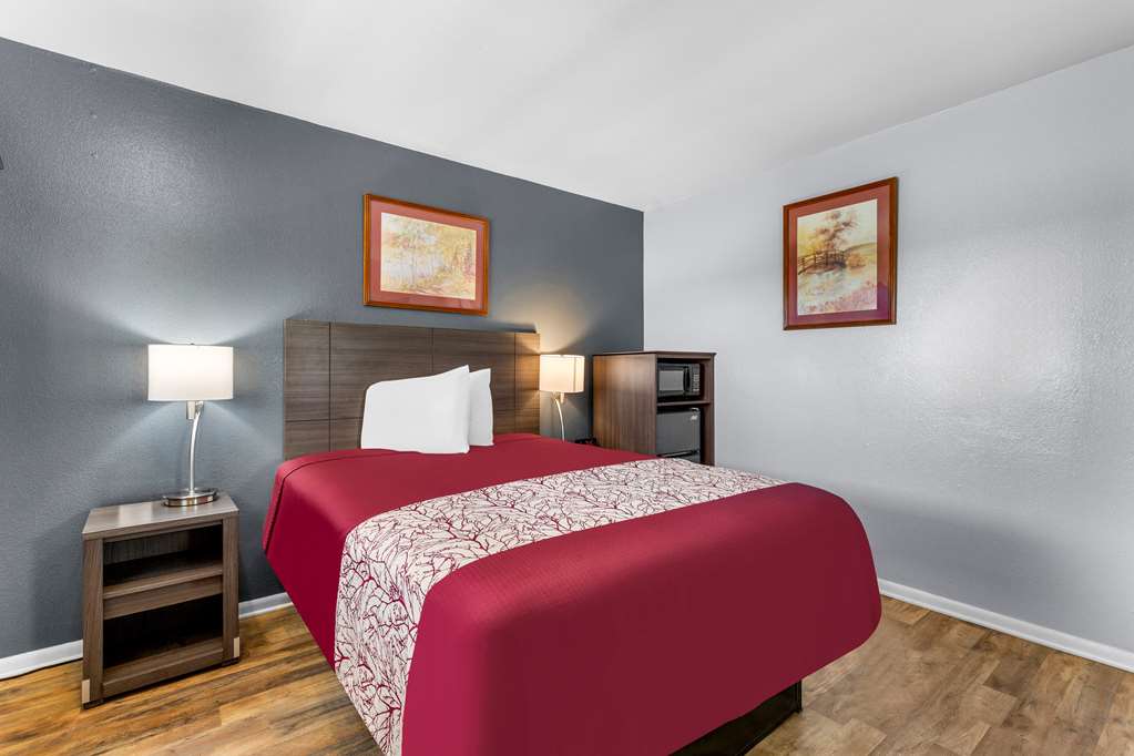 Americas Best Value Inn Belleville - photo 12