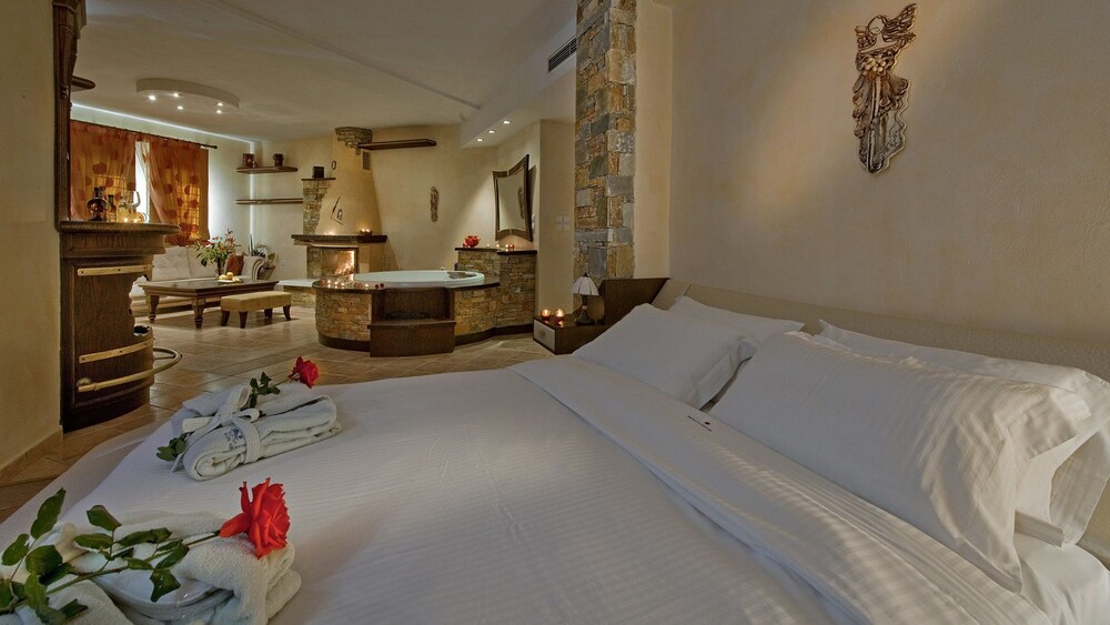 Iakovakis Suites & Spa — Koropi — photo 3