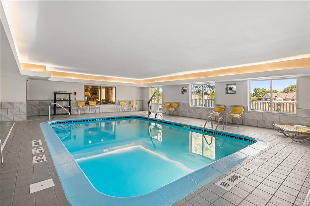 Comfort Inn & Suites Olathe Kansas City - photo 29