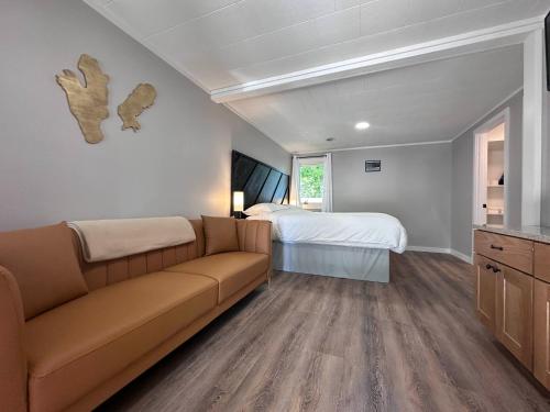 Star Gate Motel - photo 55