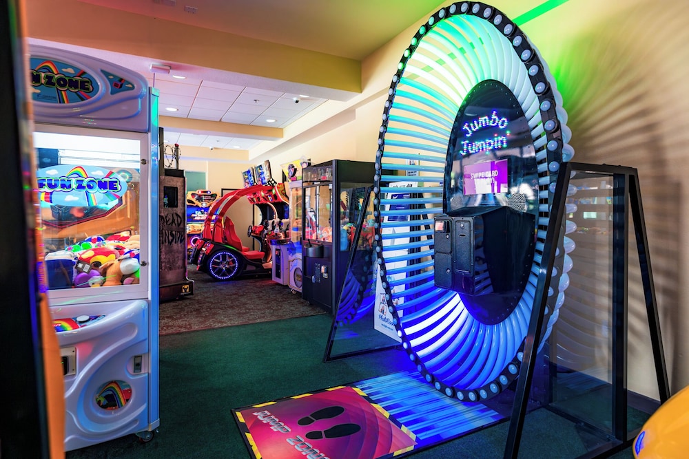 FantasyWorld Resort - photo 43