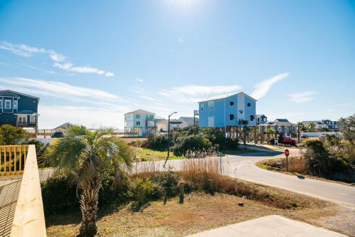 Splendid Days by Oak Island Accommodations - photo 20