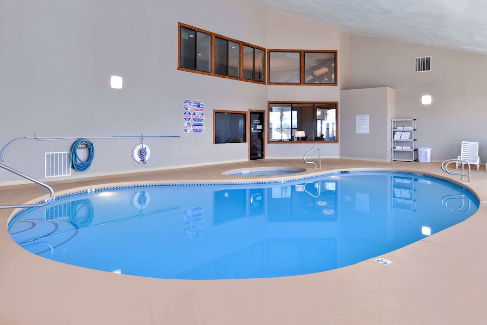 Wingate by Wyndham Beaver I 15 - photo 21