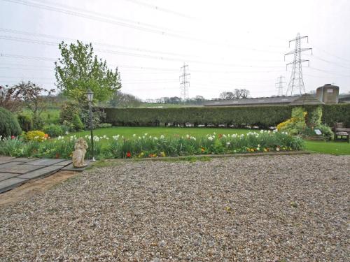 Carthouse Cottage — 4-Star Luxury Hotel in Pembroke, United Kingdom
