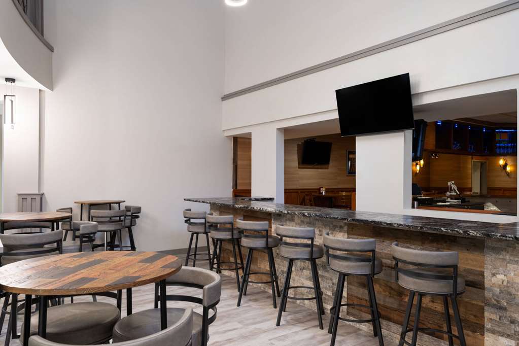 Wyndham Garden Otsego Minneapolis - photo 9