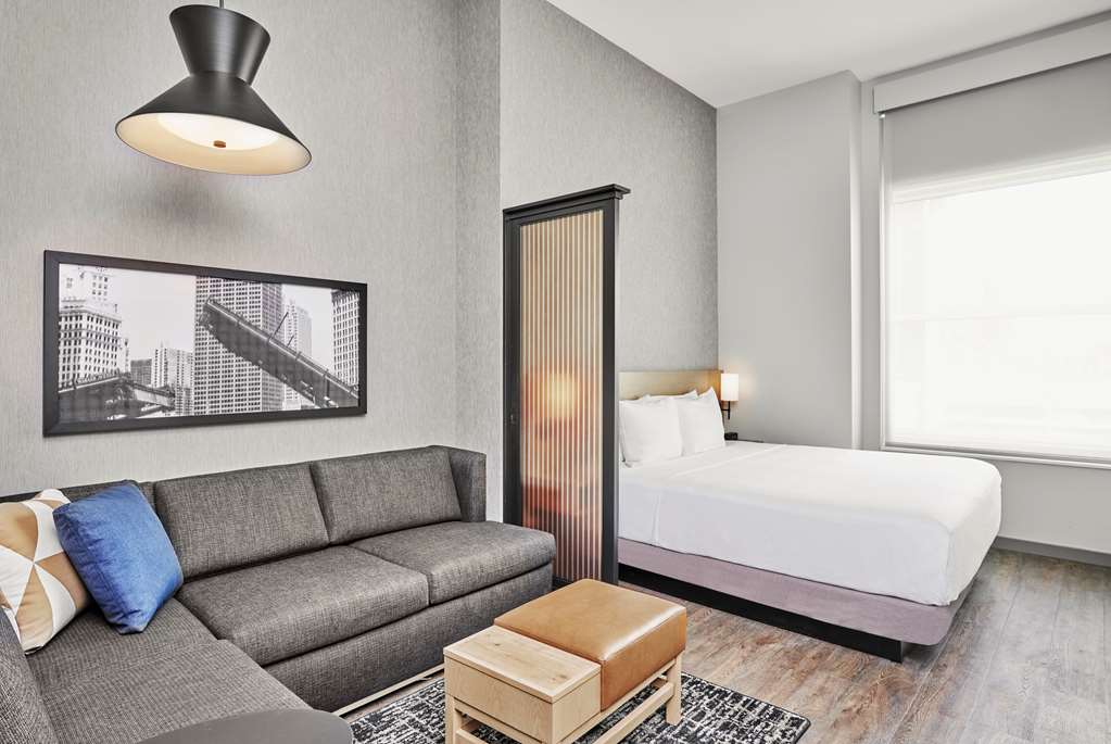 Hyatt House Chicago Medical University District - photo 25