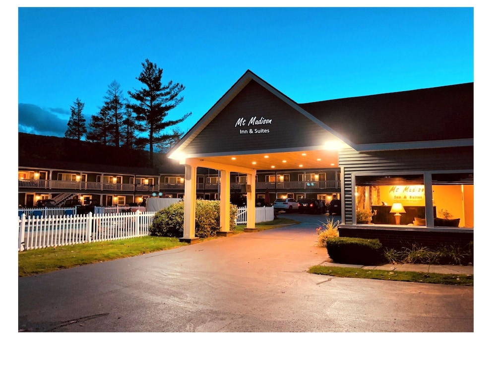 Mt Madison Inn & Suites - photo 46