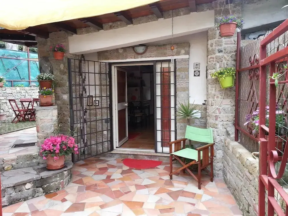 Moonic83 Spiaggia Privata — hotel in Trevignano Romano