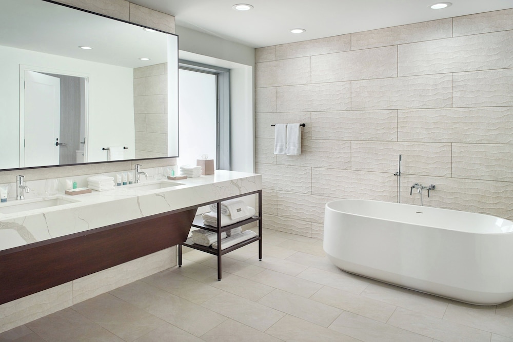 The Westin Charlotte - photo 30