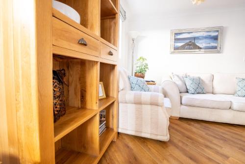 Number Seven Cottage