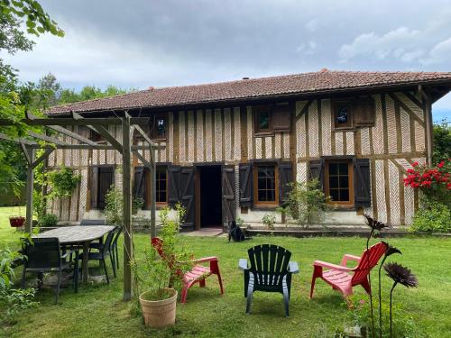 Le Chene Magique 40200 Leontine — hotel in Pontenx-Les-Forges