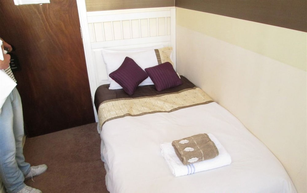 The Garnett Hotel — Blackpool — photo 5