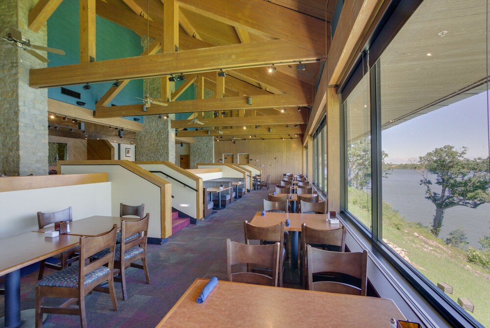 Deer Creek Lodge & Conference Center - photo 42
