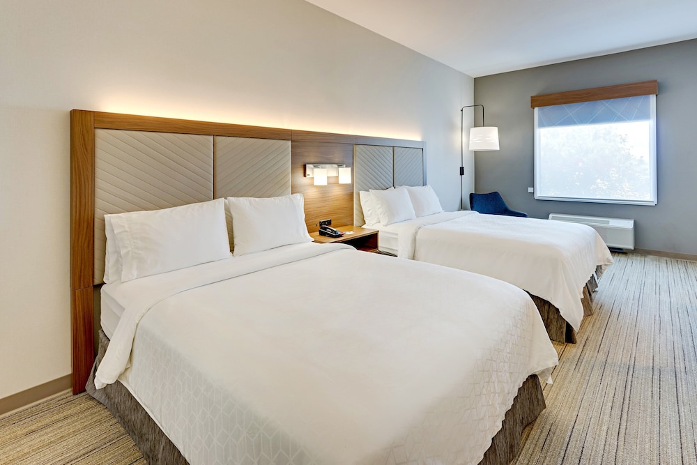 Holiday Inn Express Hotel & Suites Weatherford by IHG - photo 23