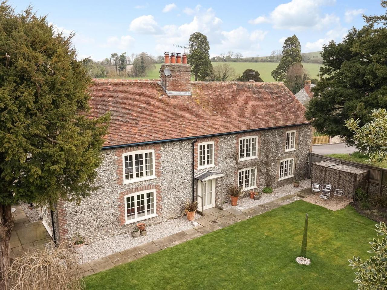 The Old Surgery - last minute hotel in Chichester