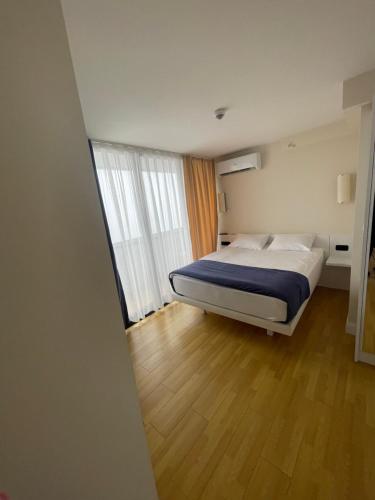 Apart Hotel Royal Sunset Batumi Sea View Resort