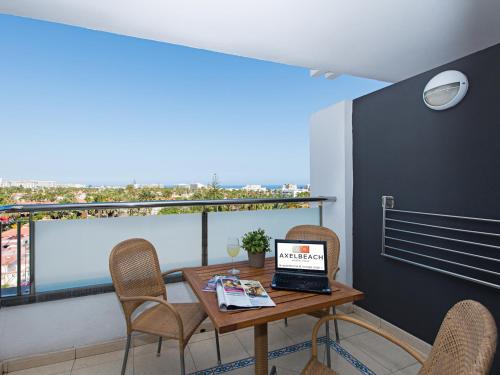AxelBeach Maspalomas Apartments and Lounge Club Adults Only