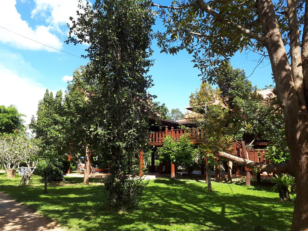 Baan Suansabaijai Resort in Tha Yang, Thailand