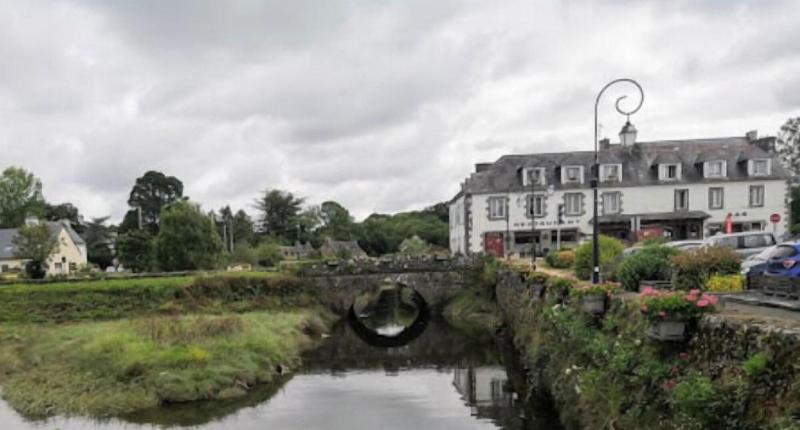 L Auberge Du Camfrout — hotel in Hopital-Camfrout