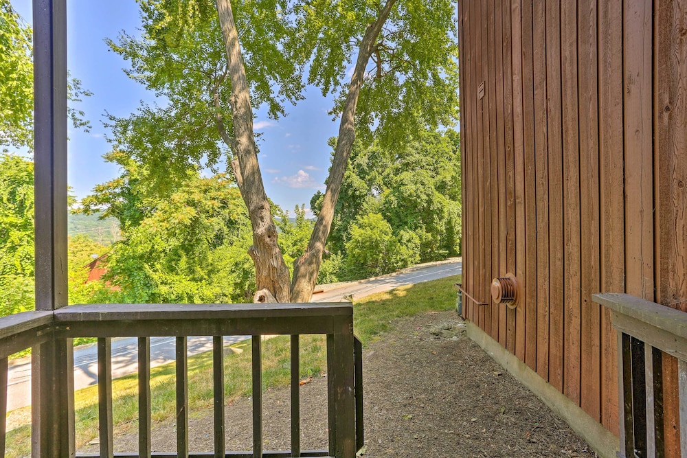 Sun Lit Vernon Condo Less Than 2 Mi to Ski Resort - photo 19