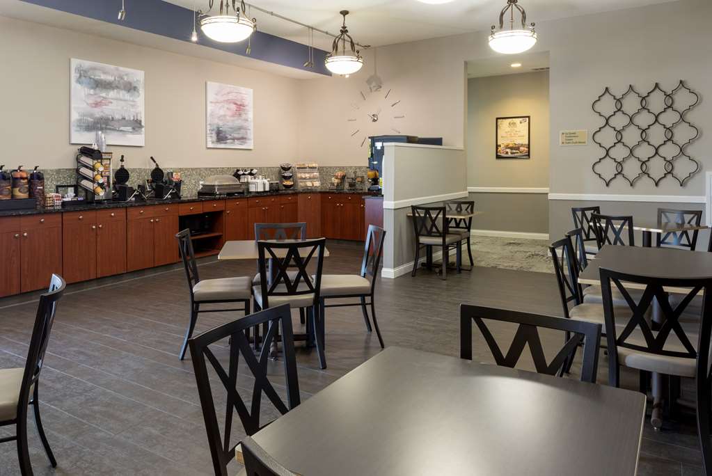 GrandStay Hotel and Conference - photo 16