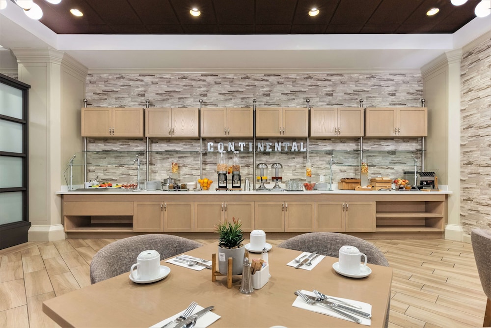 DoubleTree by Hilton San Diego Mission Valley - photo 51