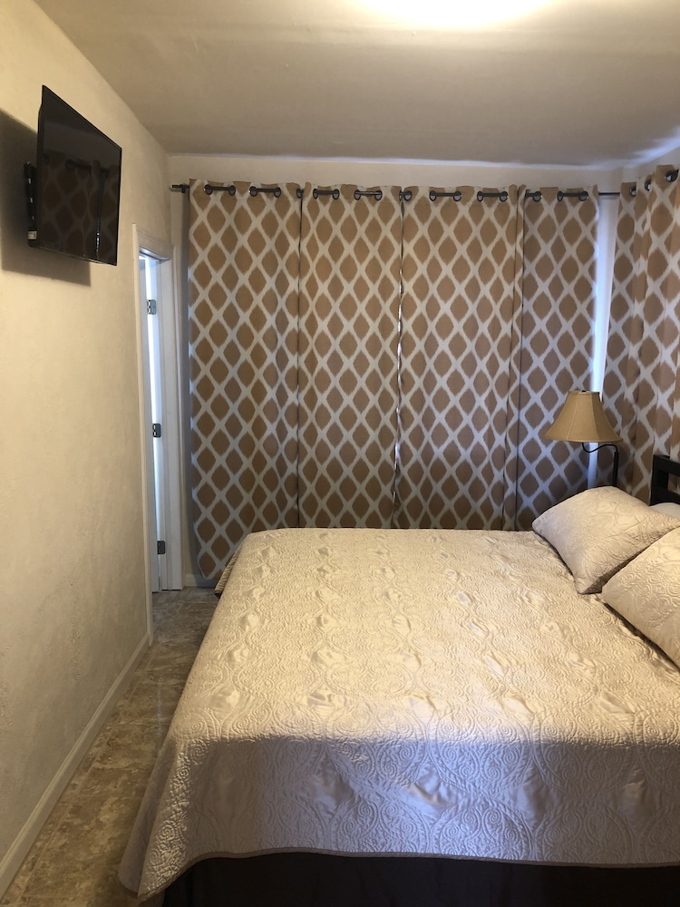 Capri Beach Hotel - photo 62