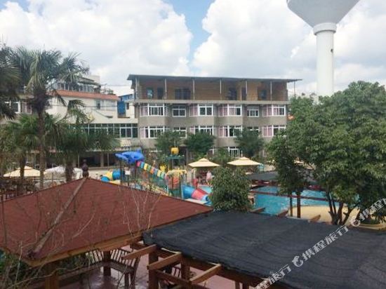 Wanfu Spa Holiday Hotel in Kuangyuan, People's Republic of China