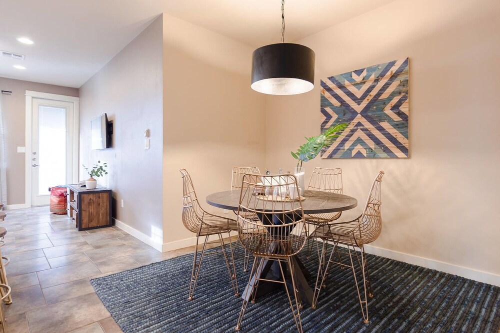 Spacious 3br 3ba Minutes From DT by Domio - photo 12