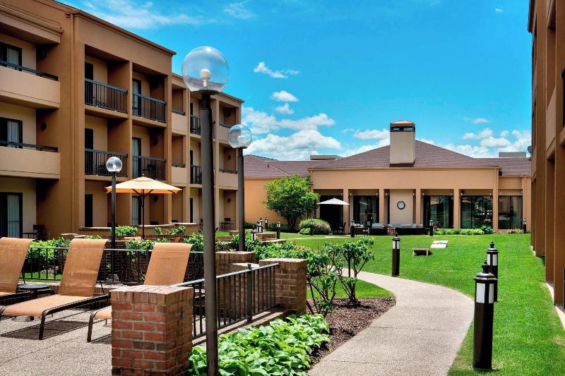 Courtyard Chicago Waukegan Gurnee - photo 139