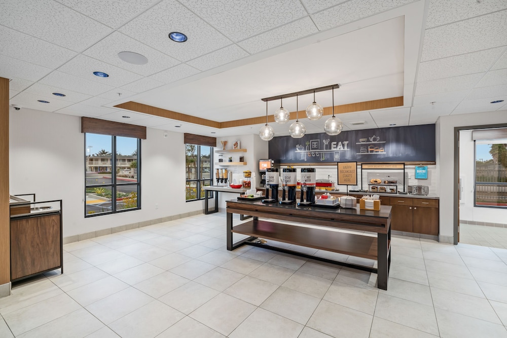 Hampton Inn by Hilton Morro Bay - photo 42