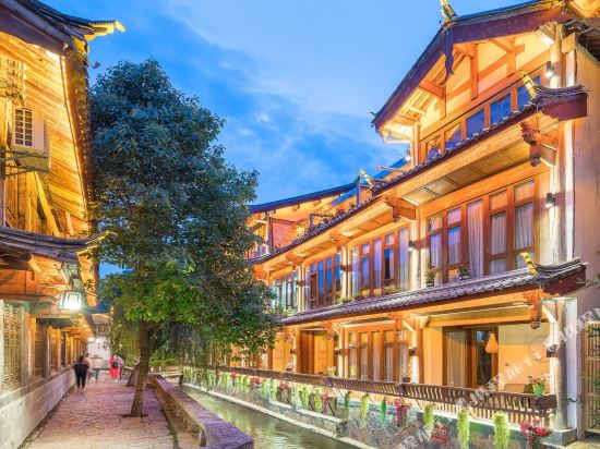Q Zhoudu Theme Hotel in Fenghuang, People's Republic of China